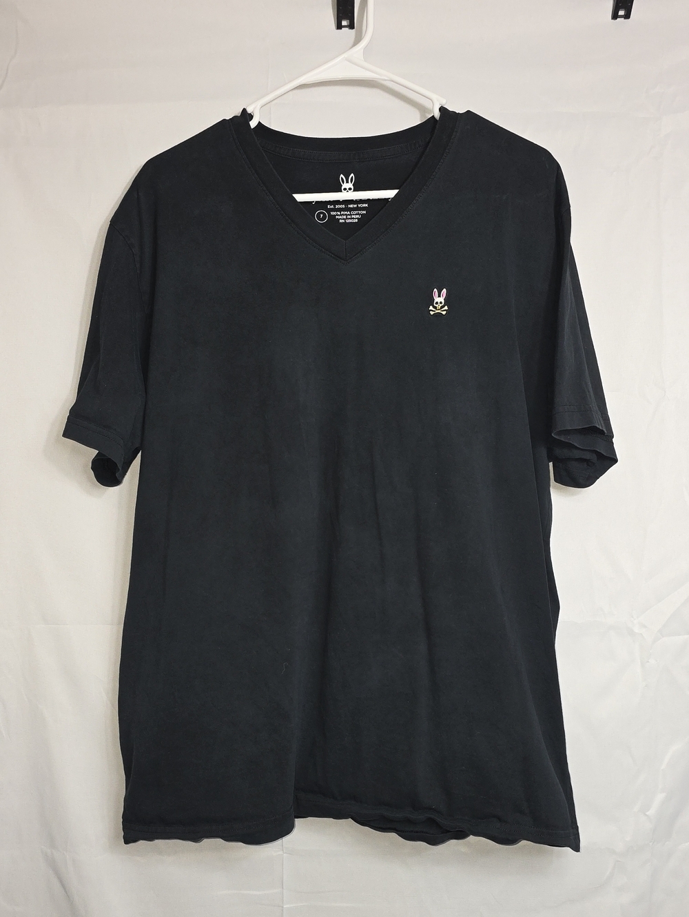 Psycho Bunny Black V-Neck Short Sleeve Tee w/ Embroidered Logo Mens Size 7 (XL)